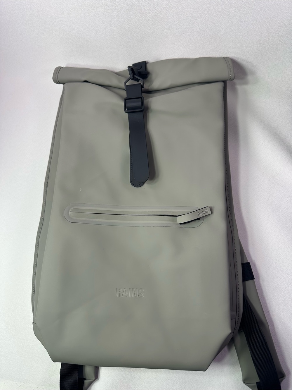 NEW  RAINS Rolltop Rucksack W3 Backpack in Drift - Picture 6 of 9